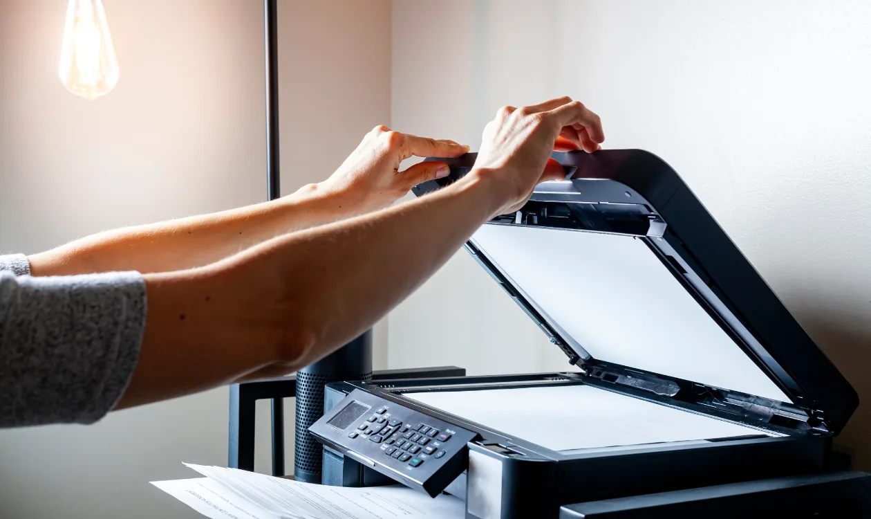 Professional setting up a network printer